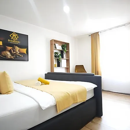 Danessi-business-apartment, Nahe Industriegebiet Und Koblenz, Wlan, Smart Tv Boxspringbett Mit Waipu, Vollausgestattete Kueche Uvm
